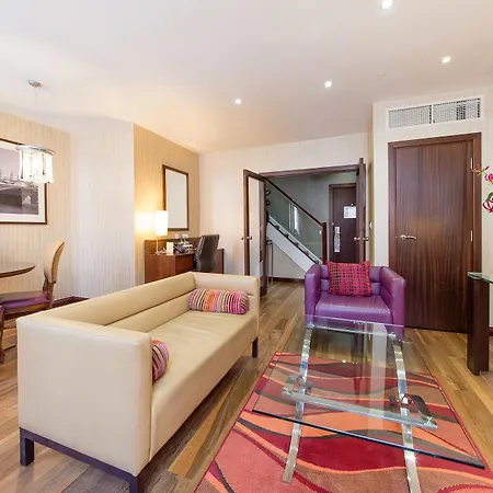 Doubletree By Hilton - Marble Arch Λονδίνο