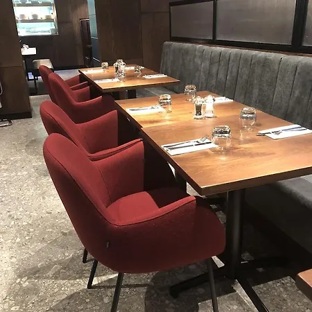 Euston Square Hotel