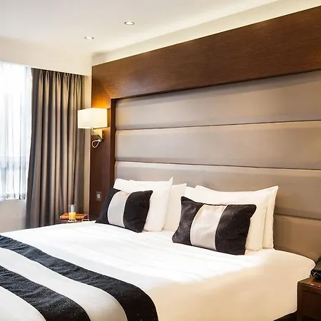 Park Grand Paddington Court Hotel