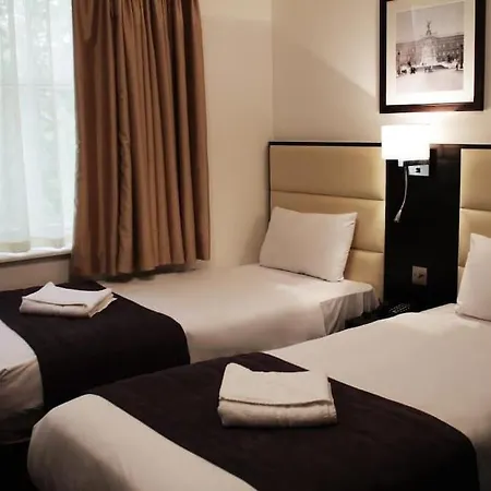 Edward Paddington 3* London