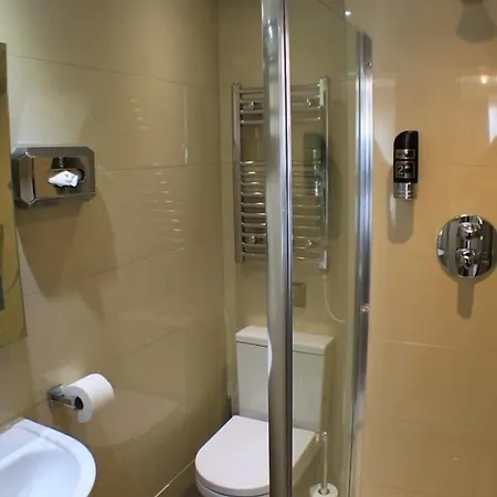 Sheriff Hotel 3*