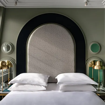 Henrietta Experimental Hotel 4*