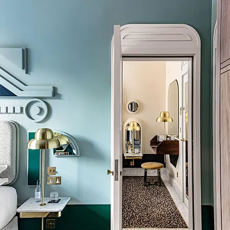 Hotel Henrietta Experimental Londyn