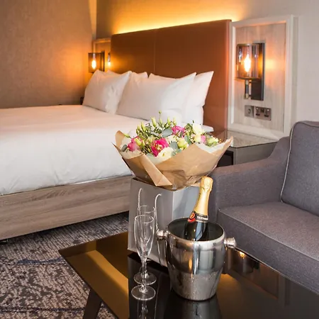 Hotel Doubletree By Hilton London Kingston Upon Thames