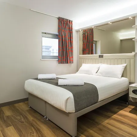 Point A Shoreditch 3* London