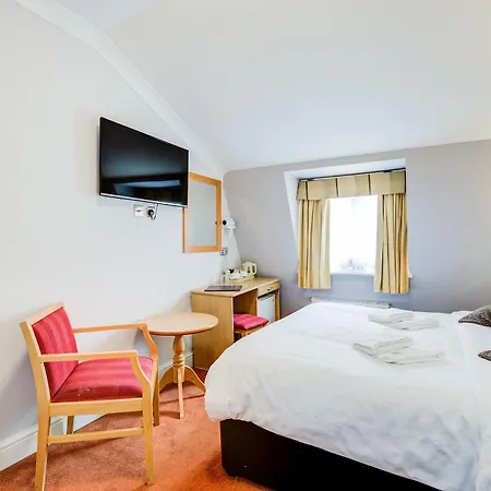 Admiral At Park Avenue 3* London