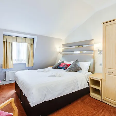 Hotel Admiral At Park Avenue 3*