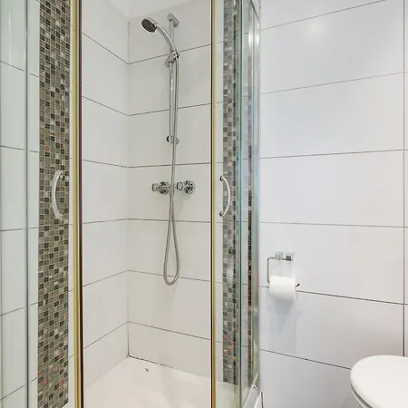 Admiral At Park Avenue Hotel London