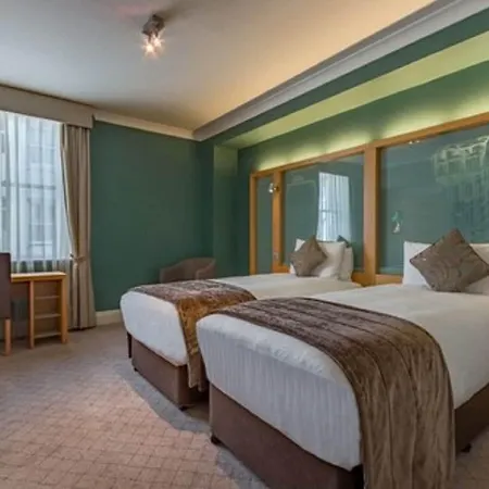 Hotel The Cumberland, London