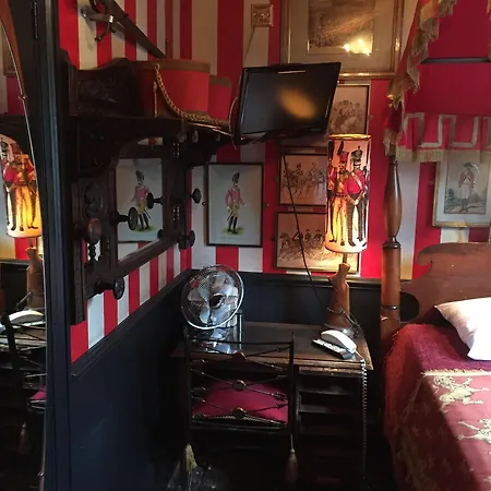Pavilion Hotel 3*