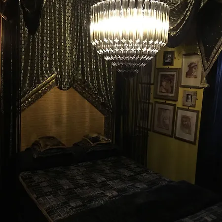 Pavilion Hotel London