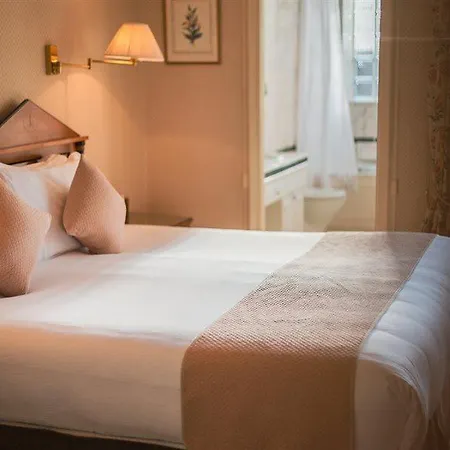 44 Curzon Street By Mansley 4*