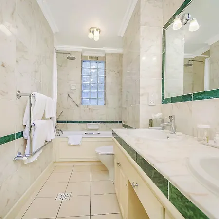 44 Curzon Street By Mansley 4* Londra