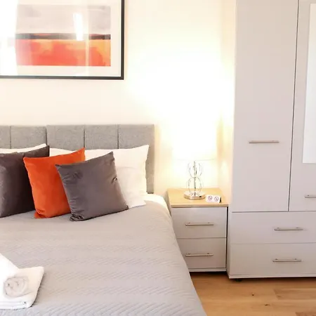 Apartment Exclusive Ensuite Double *