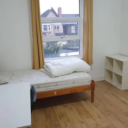 Homestay Burney Tomar House