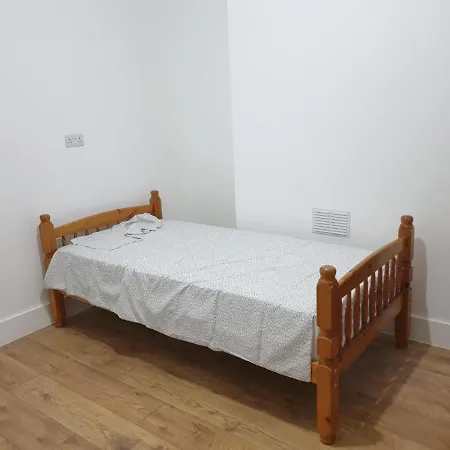 Homestay Burney Tomar House