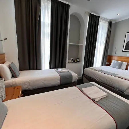 Apollo Kings Cross 3*