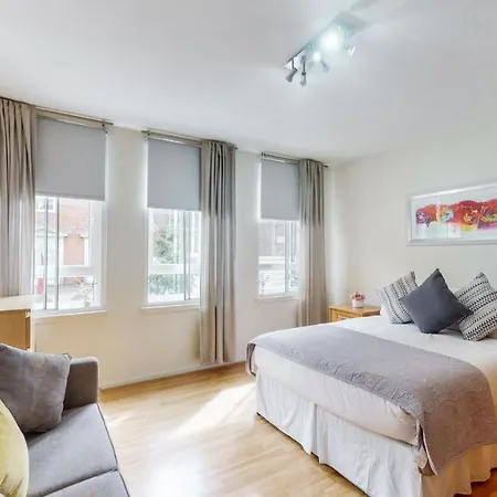 Baker Street Apartament *