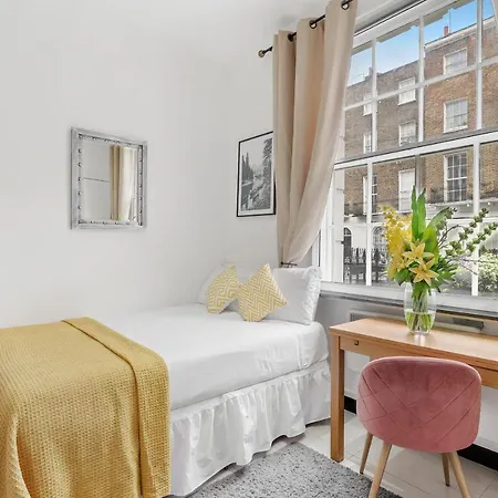 Apartament Baker Street *