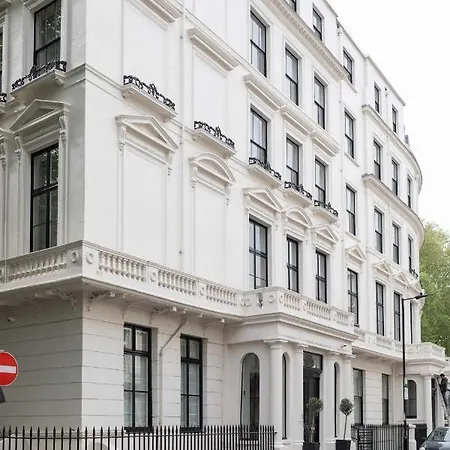 Inhabit Queen's Gardens, A Member Of Design Londra