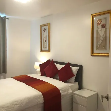 Apartment Luxury 2 Bedroom Flat In Abbey Wood, *