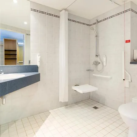 Express Earls Court By Ihg 3*