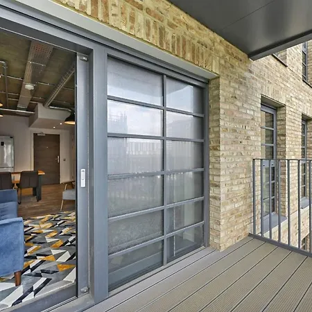 Apartamento Modern And Chic At Ferrum Near Wembley Park Londres