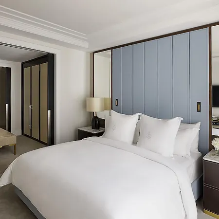 Four Seasons At Tower Bridge Hotel 5*