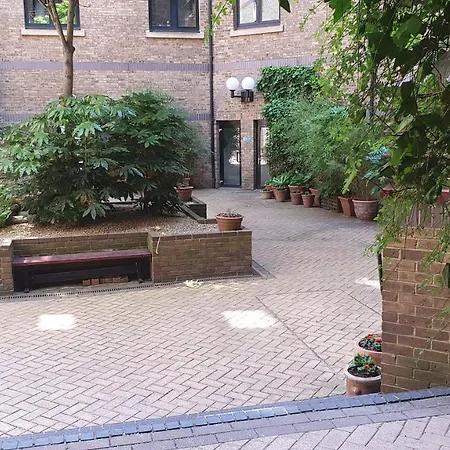 Apartment Portered Flat Shad Thames