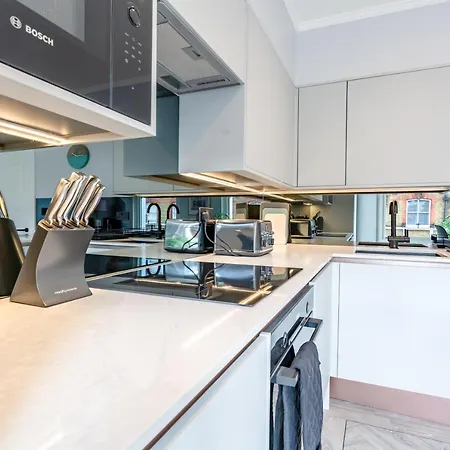 Modern & Chic One Bedroom In Fitzrovia By Sojo Apartamento *