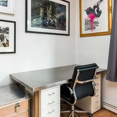 Super 1 Bed Flat Hoxton Zone 1 Apartment *