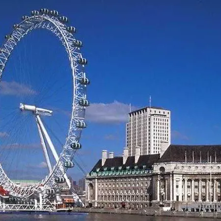 Hyatt Place West London Hayes 4* Хейс