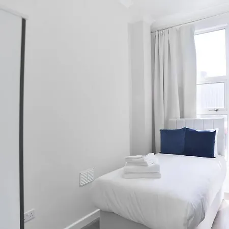 Elegant In Euston شقة لندن