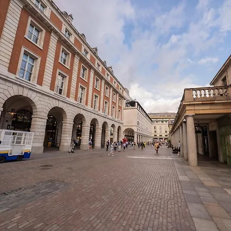 Stylish Covent Garden * London