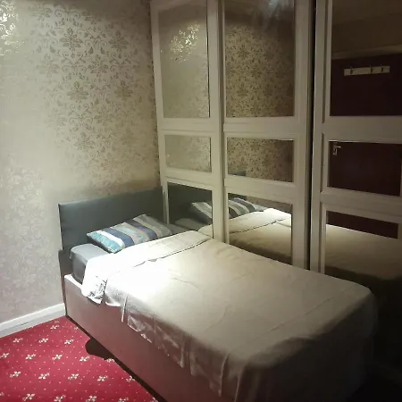 Lovely 1-bed Studio In Appartement