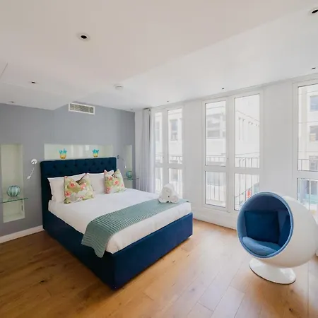 Stylish Covent Garden Apartment