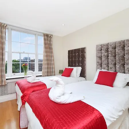 Apartment Bryanston London