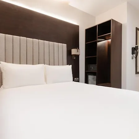Rove Paddington 4*