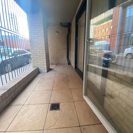 London, Jaccuzzi,newbuild, 2 Bedrooms Two Baths * لندن