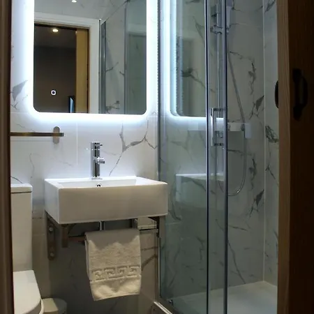 Cg Kensington Hotel London