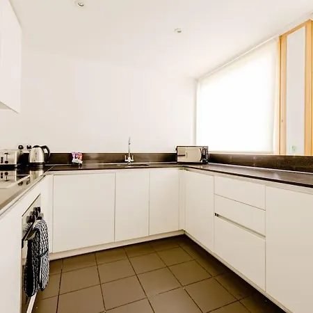 Nem Cw Apartment