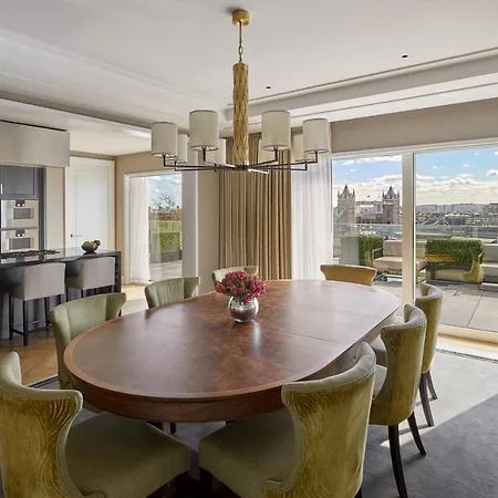 Four Seasons At Tower Bridge Hotel Londres