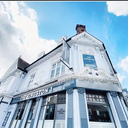 Hotel The Kingston 1