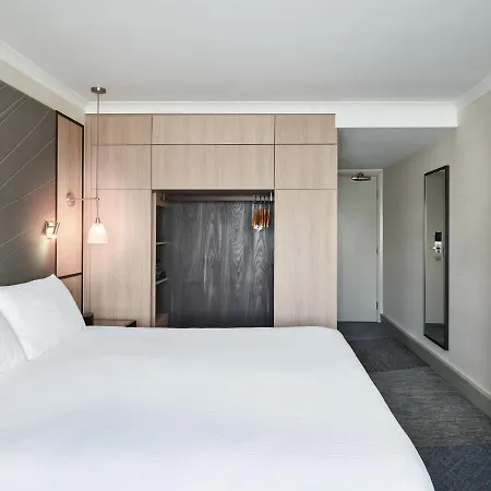 Отель Hyatt Place London Heathrow Airport