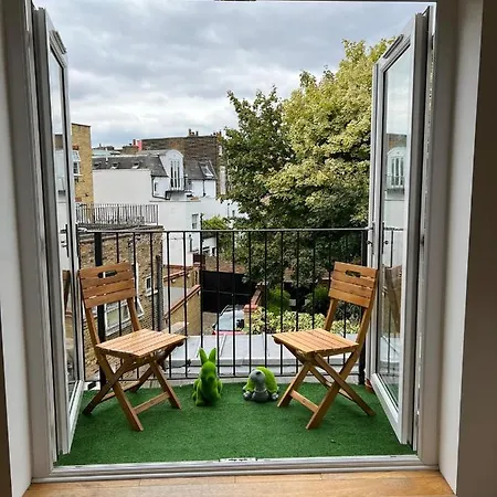 Charming 2 Bed Free Wifi Close To Camden * 런던