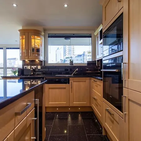 Appartamento Thames View Apartment, Imperial Wharf *