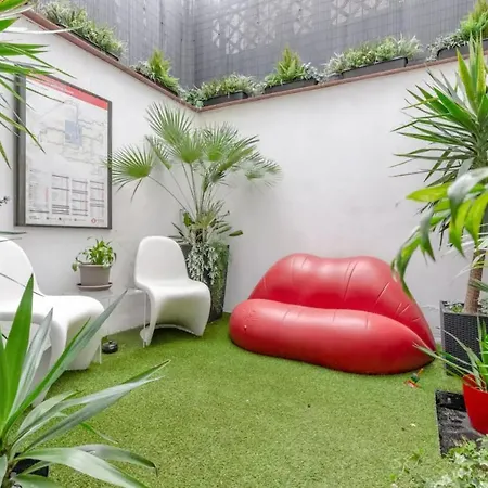 Swanky In Bethnal With Garden Londra