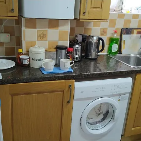 119 The Shaftesbury * Barking (Greater London)