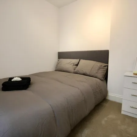Appartement Superb Flat Near Victoria Station Londen