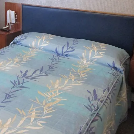 Mitre House 3* London